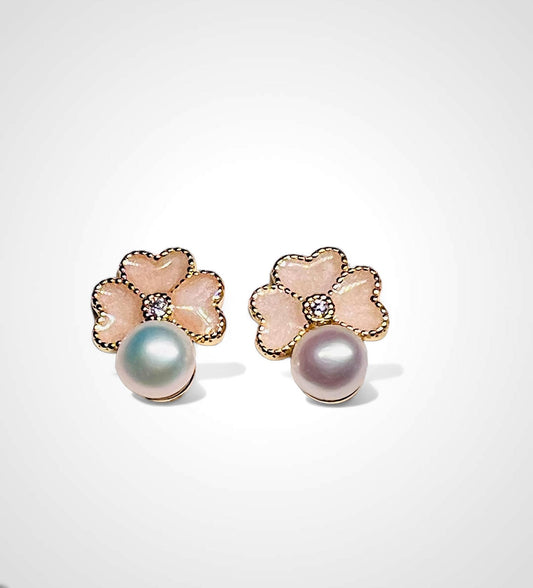 Fleur de Pearl Stud Earrings